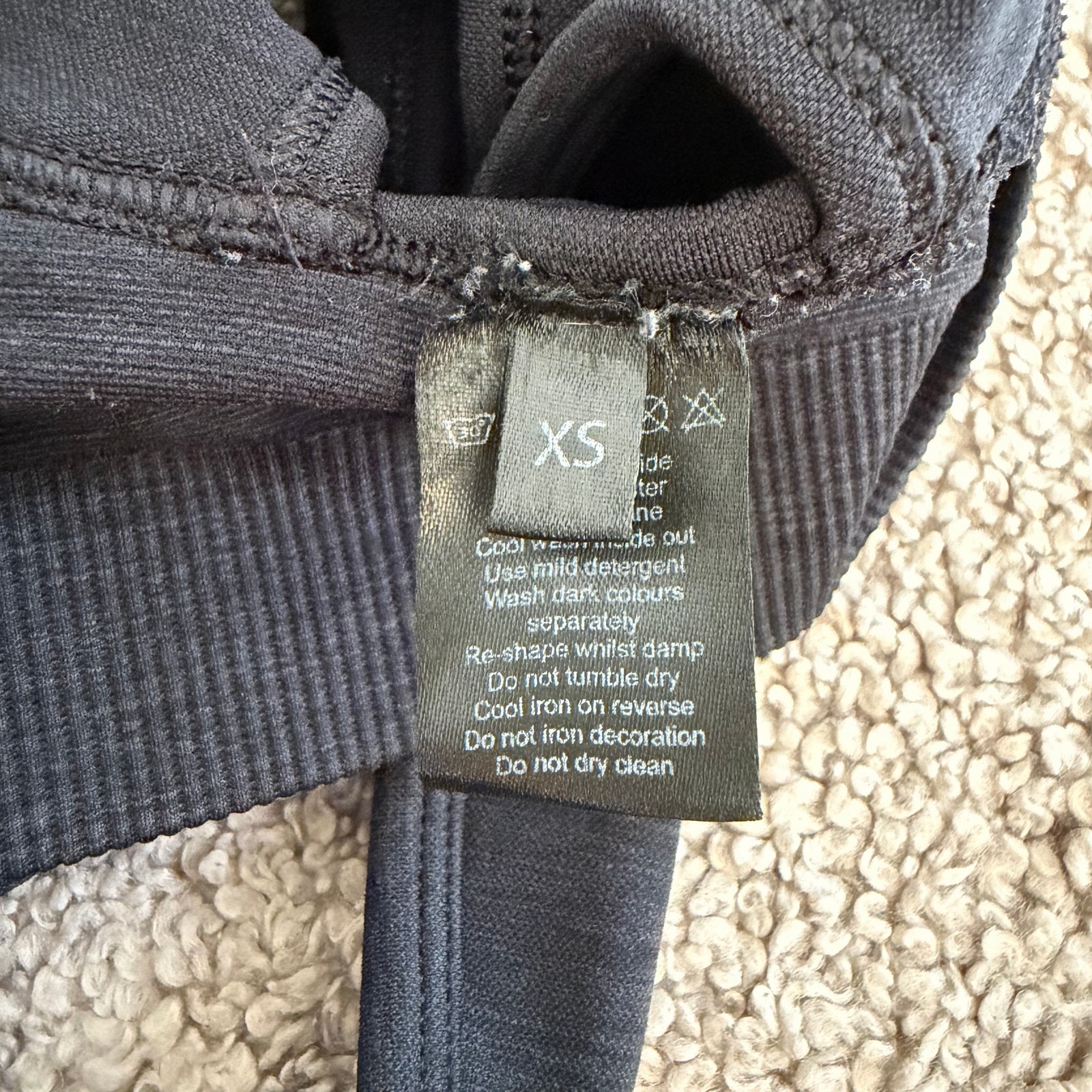 Alphalete Women’s Xs Black Seamless Scrunch Front Racerback Sports Bra Yoga Gym — image 3 of 5